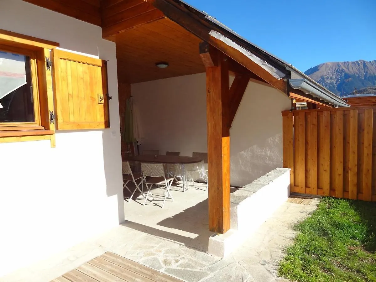 Gite De Champ Chaulier Apartment Crots France