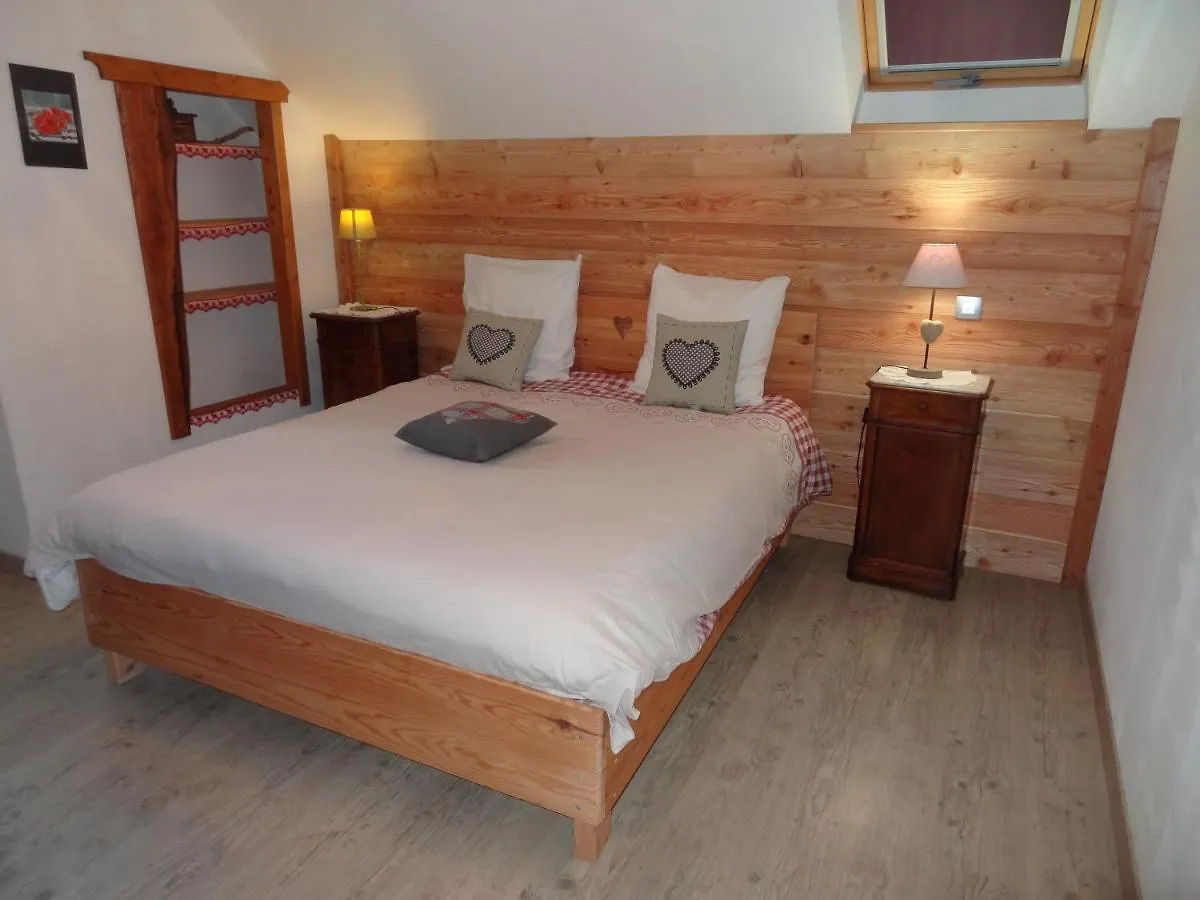 Apartment Gite De Champ Chaulier Crots